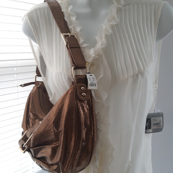 🔥5/20🔥EXPRESS new bronze metallic mini shoulder bag - Picture 3 of 10